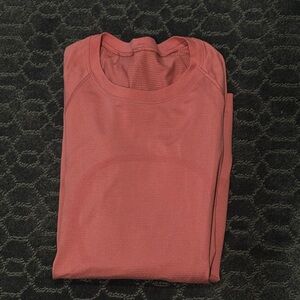 lululemon pink long sleeve swiftly tech